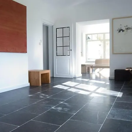 Вилла Le Chaperon Tellin